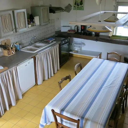 La Petite Foucaudiere Bed & Breakfast Mansigne