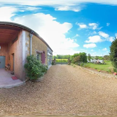 La Petite Foucaudiere Couette-café 3*